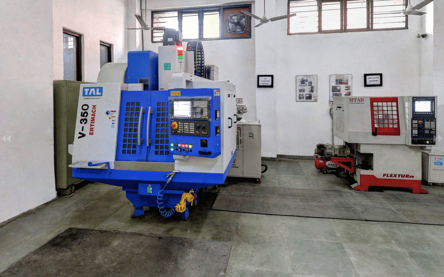 LPU LPU Campus photo 35